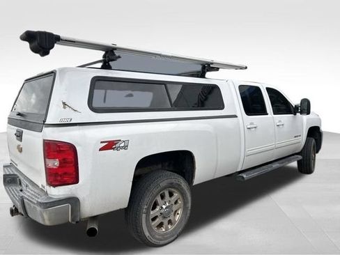 Used 2013 Chevrolet Silverado 2500 LTZ w/ LTZ Plus Package AWD/4WD image 8