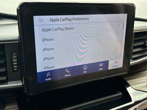 Used 2021 Ford Explorer Limited image 45