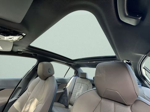 Used 2026 BMW 530i xDrive w/ M Sport Package image 49