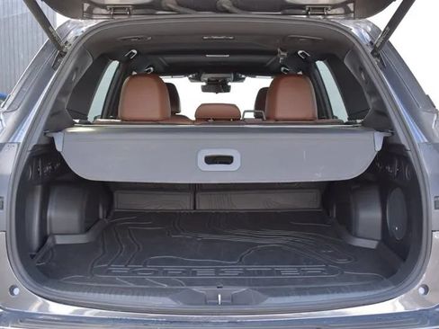 Used 2025 Subaru Forester Touring w/ Popular Package - Touring AWD/4WD image 31