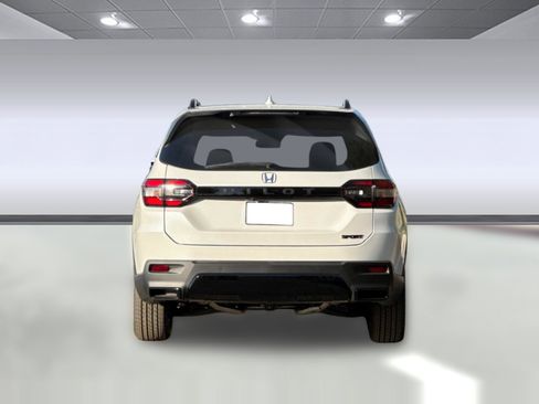 New 2026 Honda Pilot Sport image 9