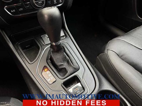 Used 2021 Jeep Cherokee Latitude Lux 80th Anniv w/ Quick Order Package 26U 80TH FWD image 34