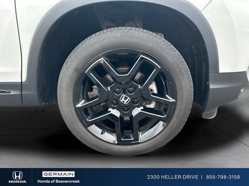 Used 2024 Honda Passport Black Edition image 32