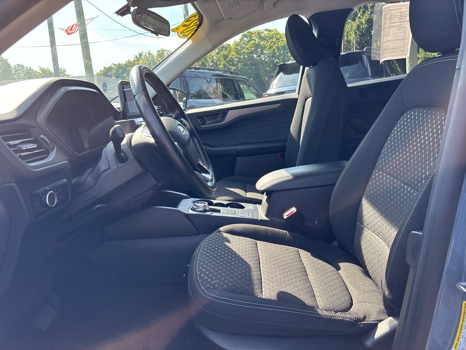 Used 2023 Ford Escape Active AWD/4WD image 24