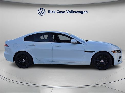 Used 2020 Jaguar XE S image 3