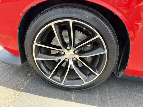 Used 2016 Dodge Challenger R/T Scat Pack RWD image 32