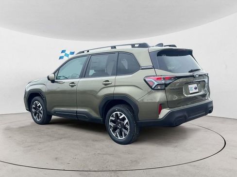 New 2026 Subaru Forester Premium AWD/4WD image 3