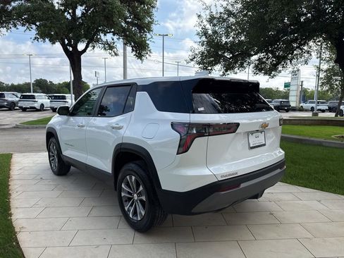 Used 2026 Chevrolet Equinox LT w/ Convenience Package II image 7