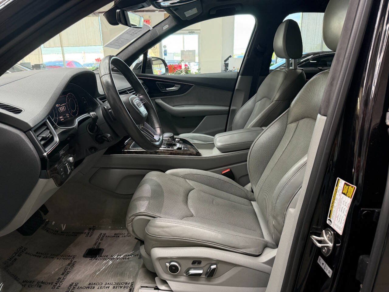 Used 2018 Audi Q7 3.0T Prestige AWD/4WD image 11