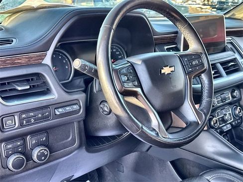 Used 2021 Chevrolet Suburban High Country image 10
