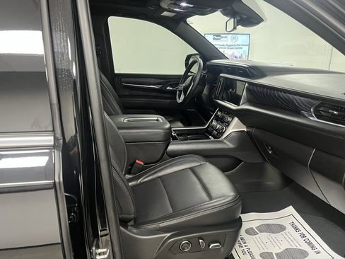 Used 2024 GMC Yukon Denali image 60
