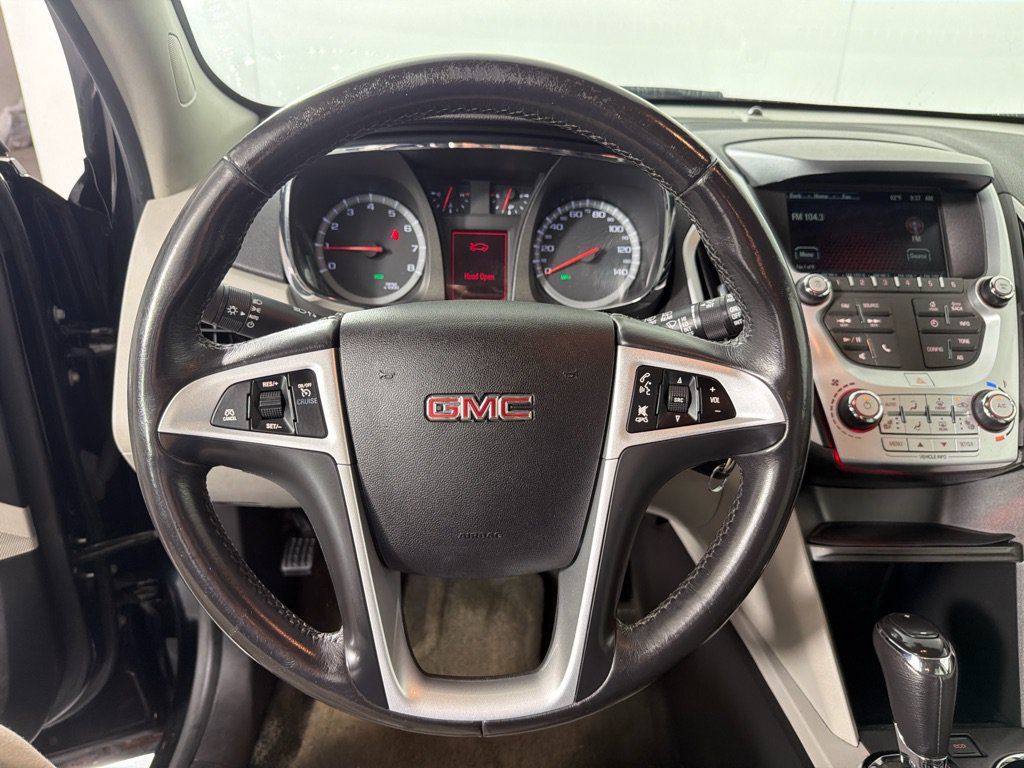 Used 2017 GMC Terrain SLT FWD image 14