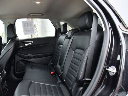 Used 2024 Ford Edge SEL w/ Convenience Package image 20