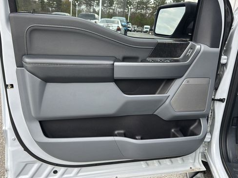 Used 2022 Ford F150 XLT w/ Equipment Group 302A High image 14