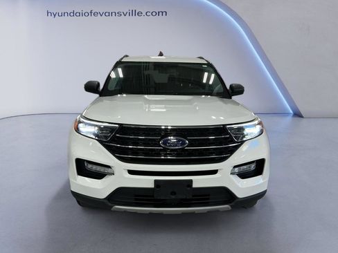 Used 2022 Ford Explorer XLT w/ Equipment Group 202A AWD/4WD image 1