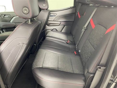 Certified 2026 Chevrolet Colorado Z71 w/ Technology Package image 15