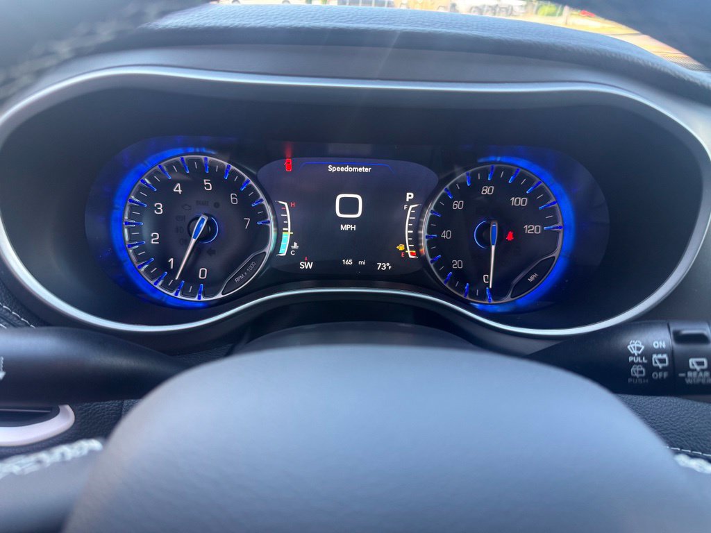 New 2027 Chrysler Pacifica Select FWD image 29