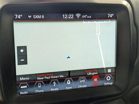 Used 2018 Jeep Renegade Latitude w/ UConnect 8.4 Nav Group image 19