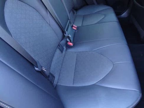 Used 2022 Toyota Camry XSE image 10