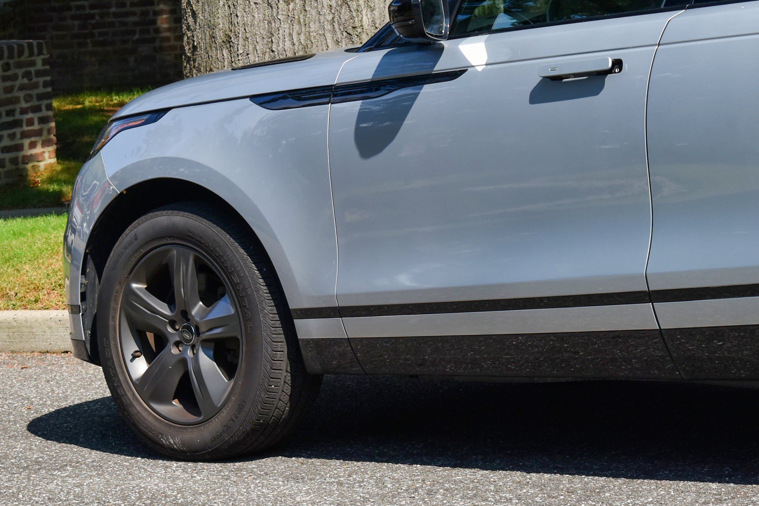Used 2025 Land Rover Range Rover Velar Dynamic SE AWD/4WD image 13