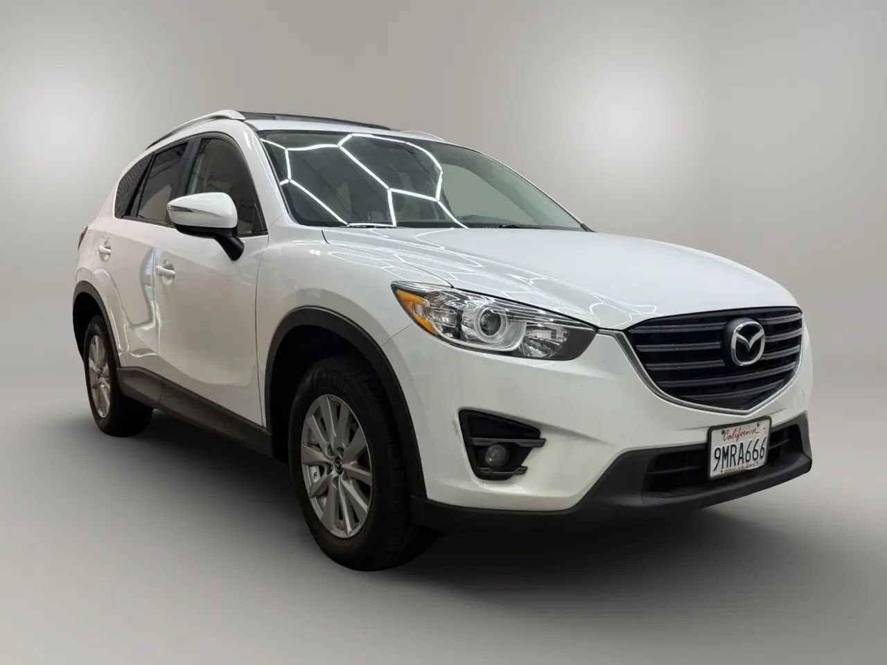 Used 2016 MAZDA CX-5 Touring AWD/4WD image 1