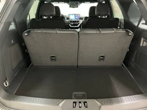 New 2026 Ford Explorer ST w/ Sun And Sound Package AWD/4WD image 18