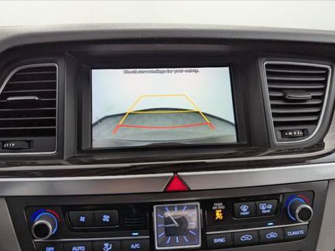 Used 2020 Genesis G80 3.8 RWD image 24