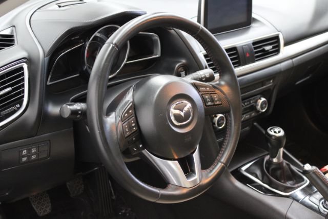 Used 2016 MAZDA MAZDA3 s Grand Touring FWD image 12