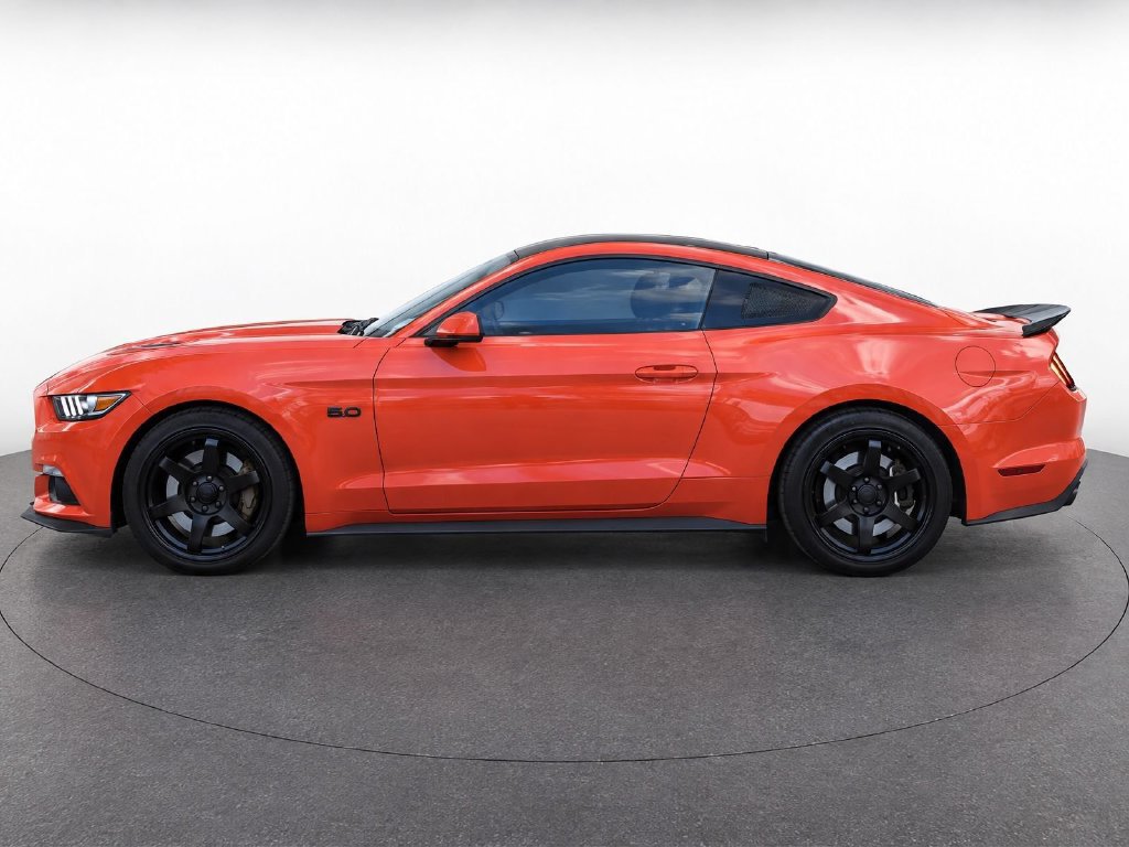Used 2015 Ford Mustang GT RWD image 7