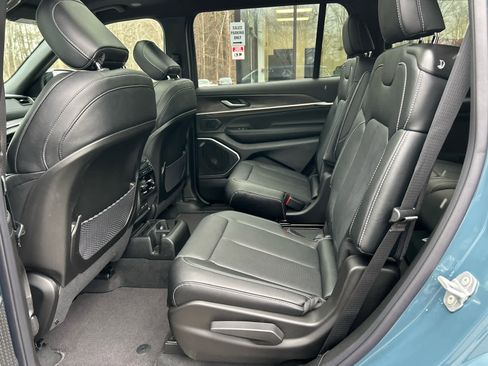 New 2026 Jeep Grand Cherokee L Limited image 30