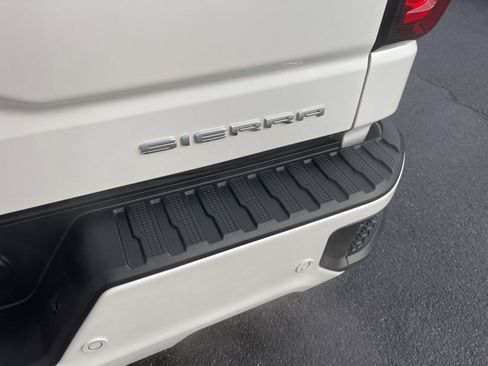 Used 2023 GMC Sierra 1500 Denali w/ Denali Reserve Package image 16