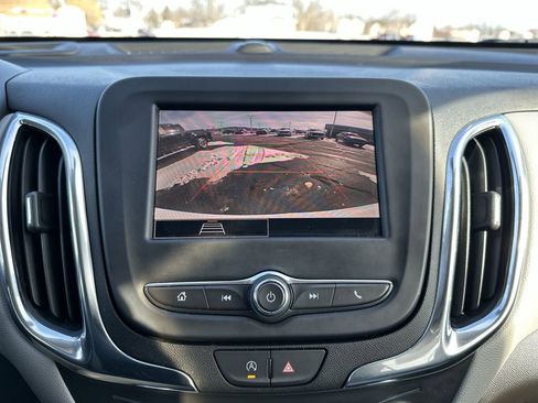 Certified 2024 Chevrolet Equinox LS w/ LS Convenience Package image 17