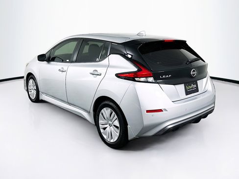 Used 2024 Nissan Leaf S FWD image 5