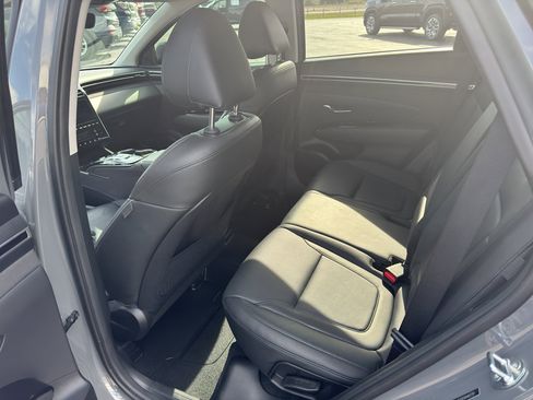 Used 2024 Hyundai Tucson Limited image 10