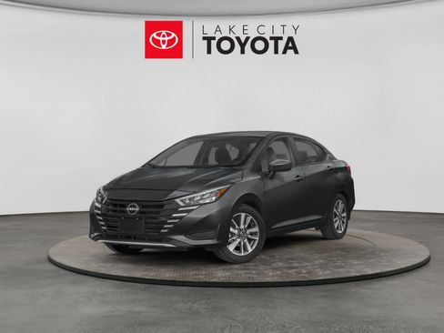 Used 2025 Nissan Versa SV FWD image 1