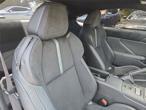 Used 2025 Toyota GR86 Premium w/ Performance Package RWD image 23