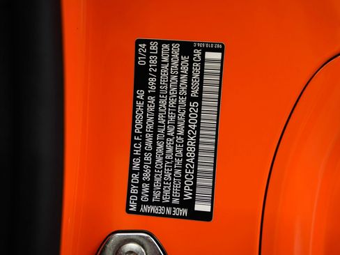 Used 2024 Porsche 718 Boxster Spyder RS RWD image 40