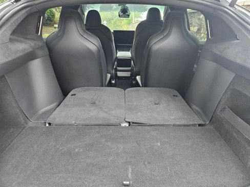 Used 2022 Tesla Model X image 68