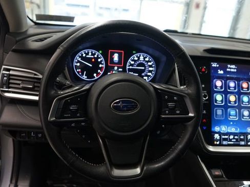 Used 2021 Subaru Outback Limited image 21