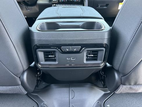 New 2026 GMC Sierra 3500 AT4 w/ AT4 Premium Plus Package AWD/4WD image 22