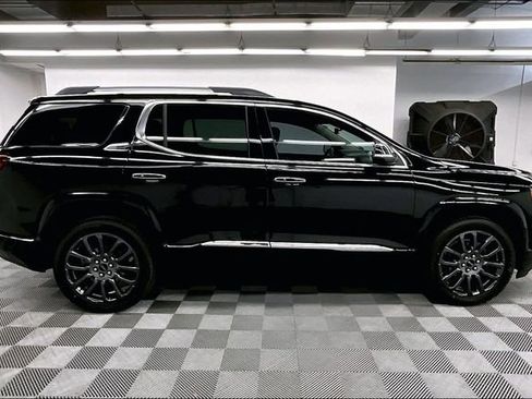 Used 2023 GMC Acadia Denali w/ Black Diamond Edition AWD/4WD image 15