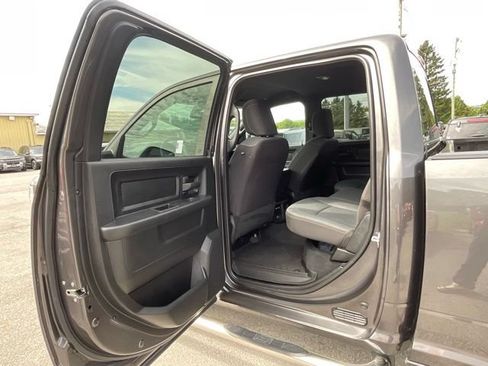 Used 2024 RAM 2500 Tradesman w/ Chrome Appearance Group AWD/4WD image 47