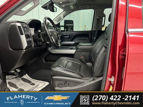 Used 2019 Chevrolet Silverado 2500 LTZ w/ Duramax Plus Package AWD/4WD image 9