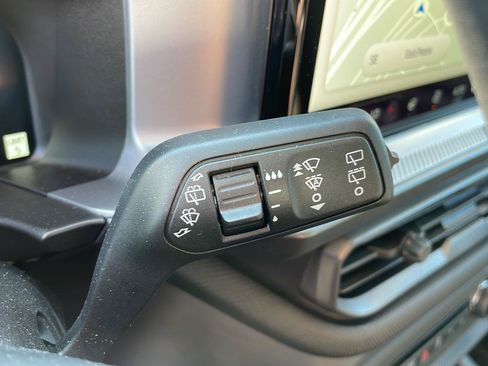 Used 2025 Ford Bronco Sport Outer Banks w/ Outer Banks Tech Package+ AWD/4WD image 18