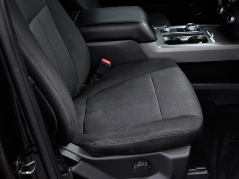 Used 2019 Ford Expedition Max XLT AWD/4WD image 27
