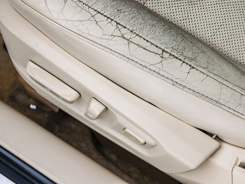 Used 2014 Lexus ES 350 image 23