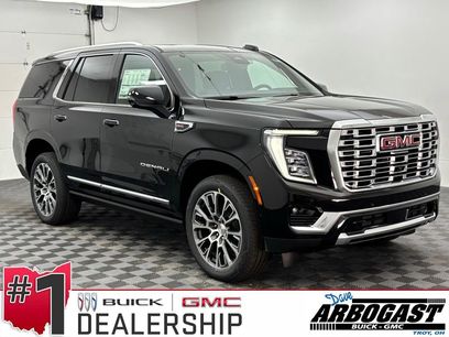 New 2026 GMC Yukon Denali w/ Sun & Power Step Package