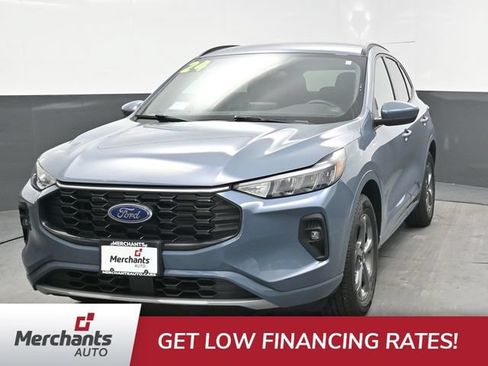Used 2024 Ford Escape ST-Line Select AWD/4WD image 2
