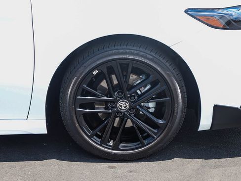 Certified 2025 Toyota Camry SE w/ Convenience Package FWD image 11