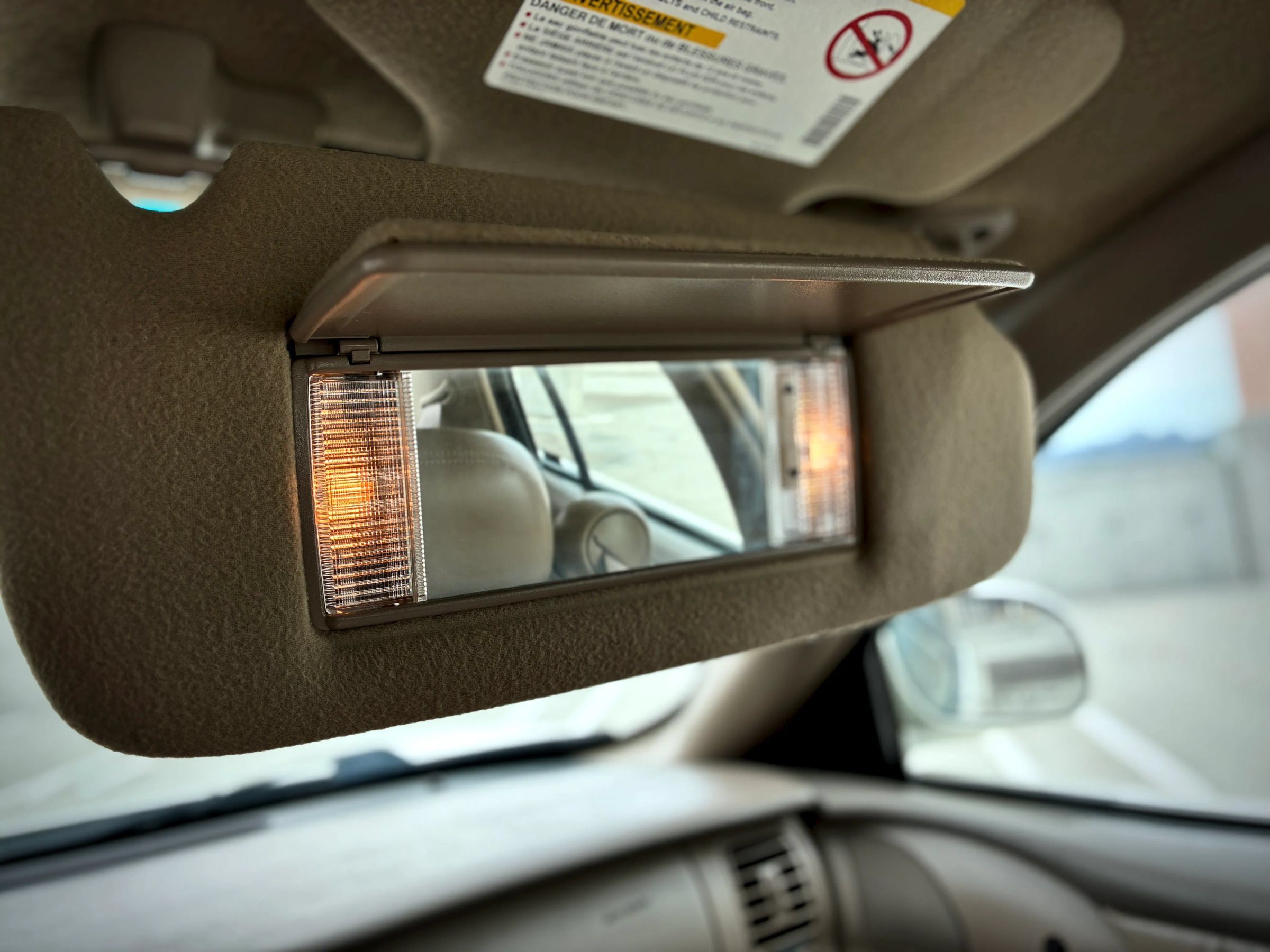 Used 2002 Buick Park Avenue w/ Prestige Pkg FWD image 65